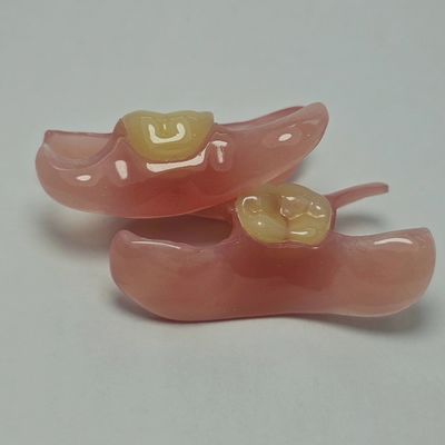 شراء أسنان صناعية مرنة من فالبلاست للاسترخاء الطبيعي والجودة الجمالية التصنيع عبر الإنترنت